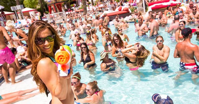 Las Vegas pool party dayclub VIP cabana 2026
